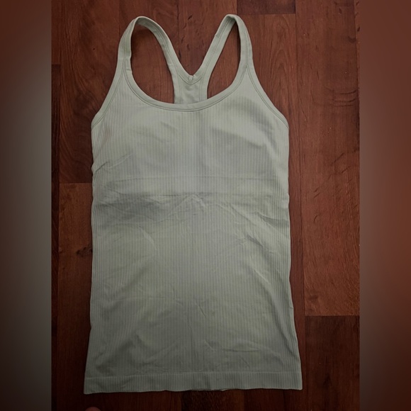 Lululemon Ebb to Street Tank Top Creamy Mint Size 6 - Picture 4 of 9
